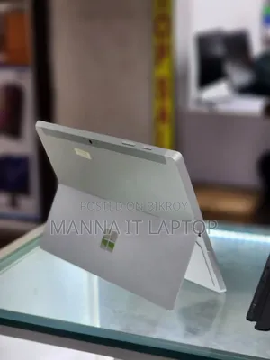 ল্যাপটপ মাইক্রোসফট সারফেস প্রো ৪জিবি ইন্টেল অ্যাটম এসএসডি ১২৮জিবি