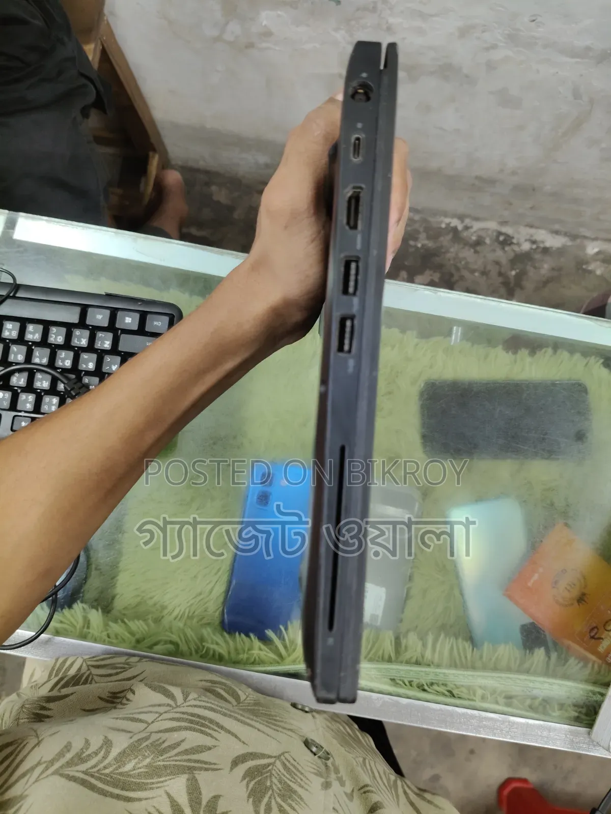 ল্যাপটপ ডেল ল্যাটিটিউড ৭৪৯০ ৮জিবি ইন্টেল কোর আই৫ এসএসডি ২৫৬জিবি