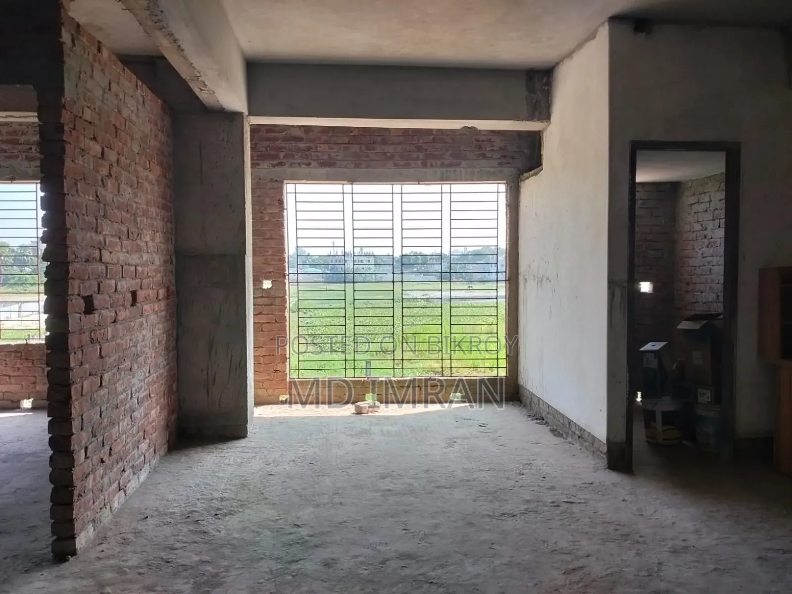 গাজীপুর সদর-এর হাজি রিয়াজউদ্দিন টাওয়ার-এ ৩ বেডরুমের ফ্ল্যাট ব্লক বিক্রয়ের জন্য