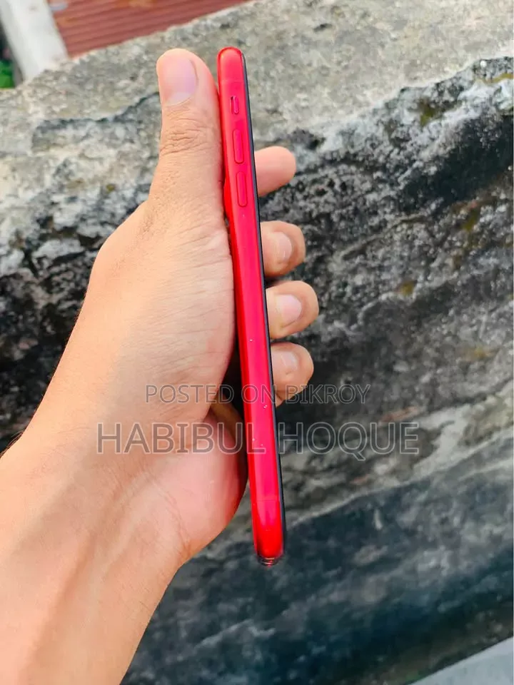 Apple iPhone 11 128 GB Red