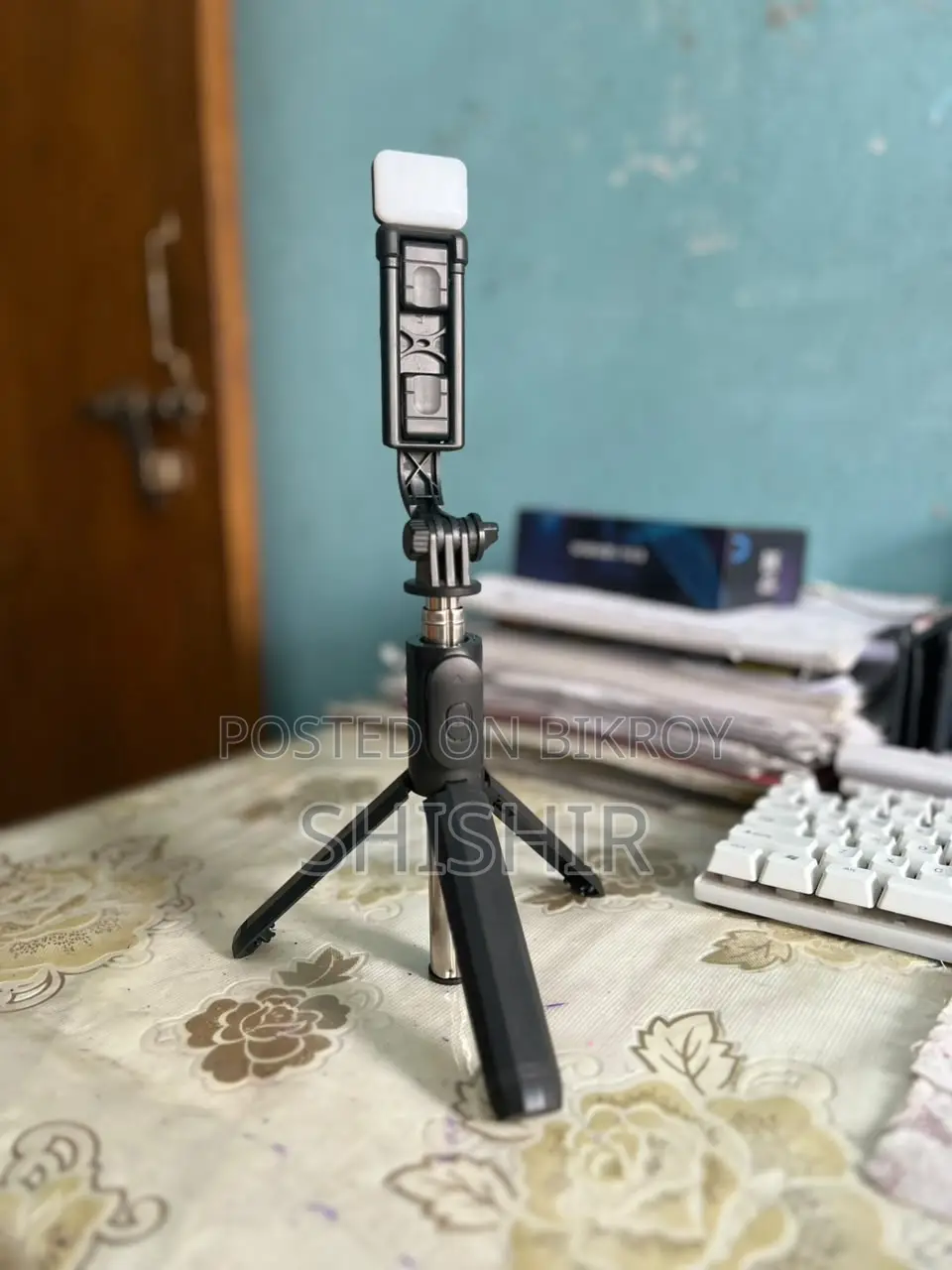 LED Bluetooth Tripod Selfie Stick