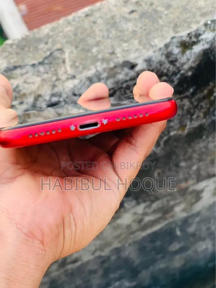 Apple iPhone 11 128 GB Red