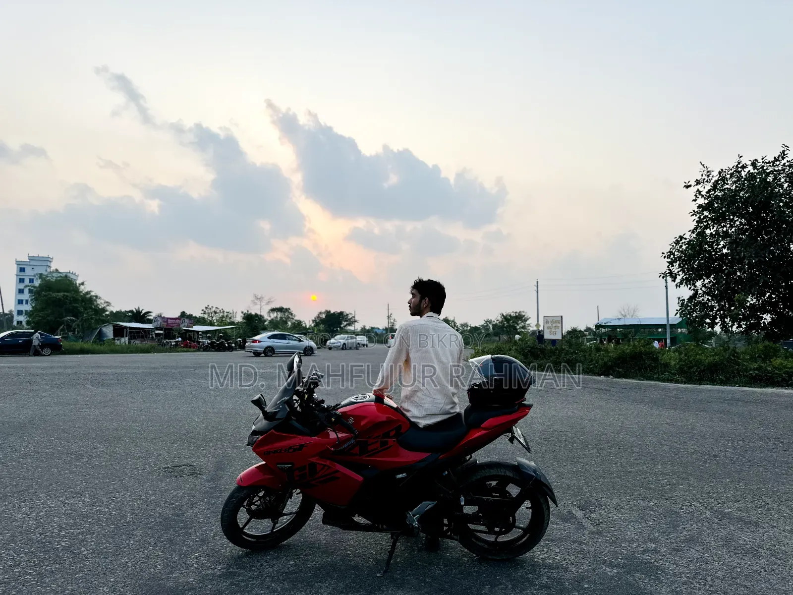 Suzuki Gixxer SF ২০২২ লাল