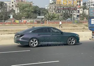 হোন্ডা অ্যাকর্ড এলএক্স ১.৫টি ২০২২ সবুজ
