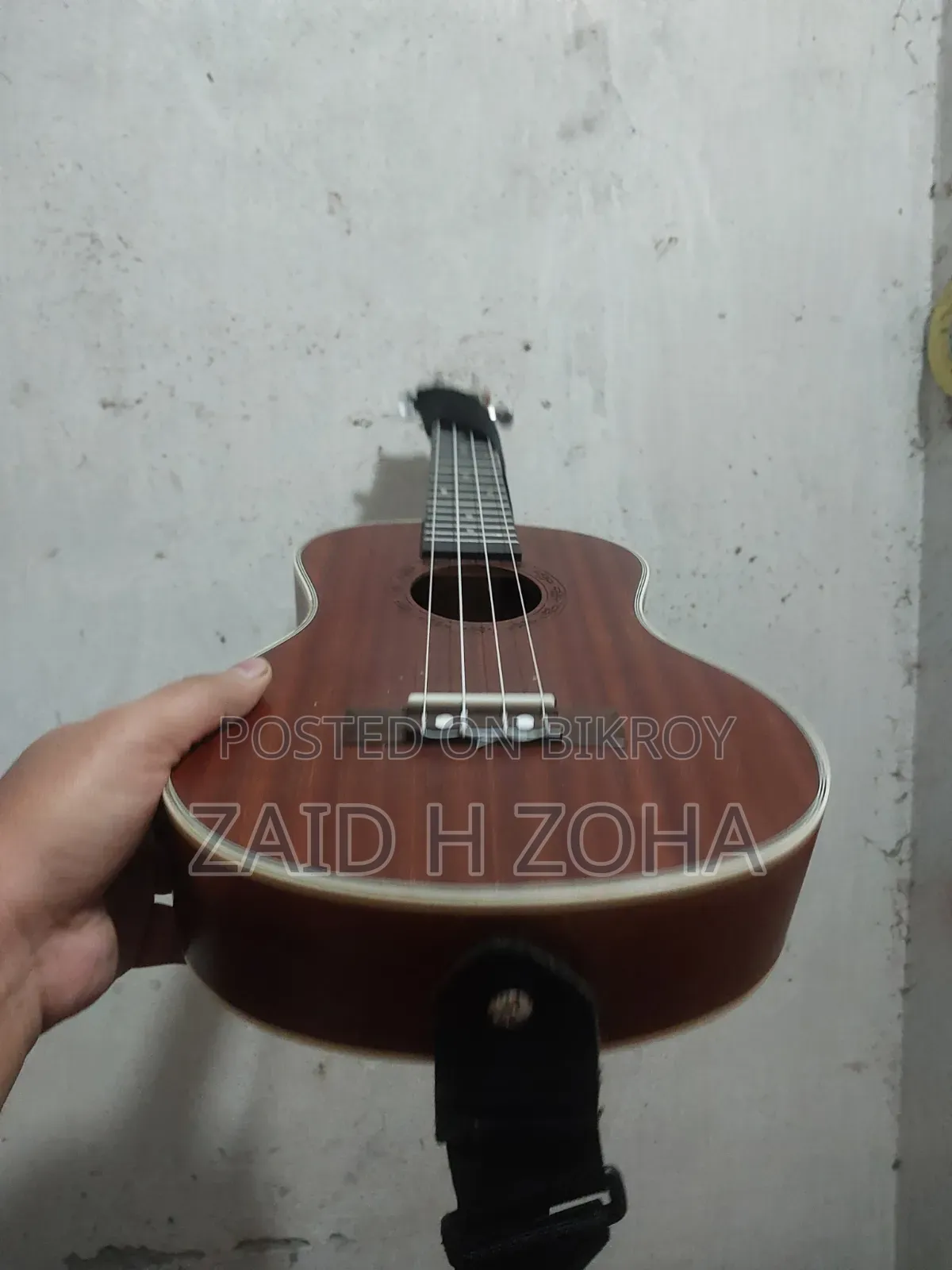 Ukulele || YAMAHA Uk24-40. Made in China.