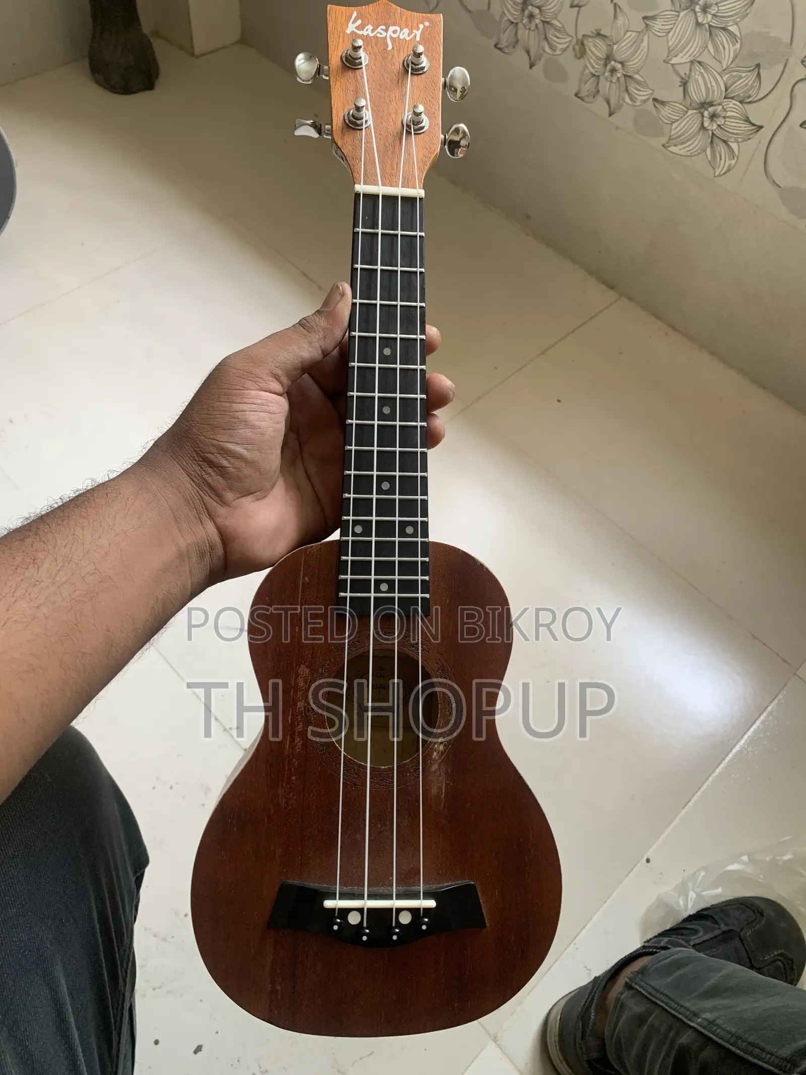 ইউকুলেলে নতুন কোয়ালিটি