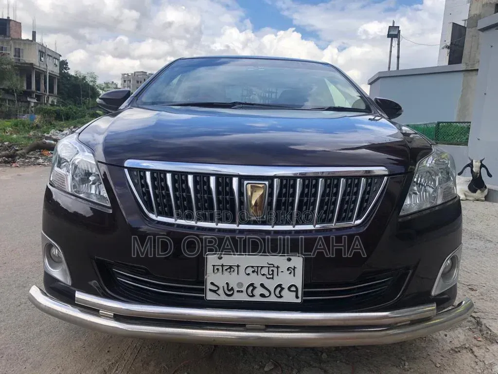 Toyota Premio 2014 Maroon