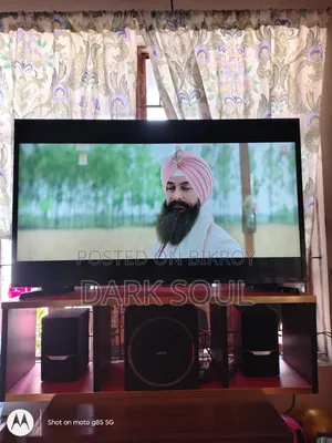 Samsung 43" Full HD Smart TV